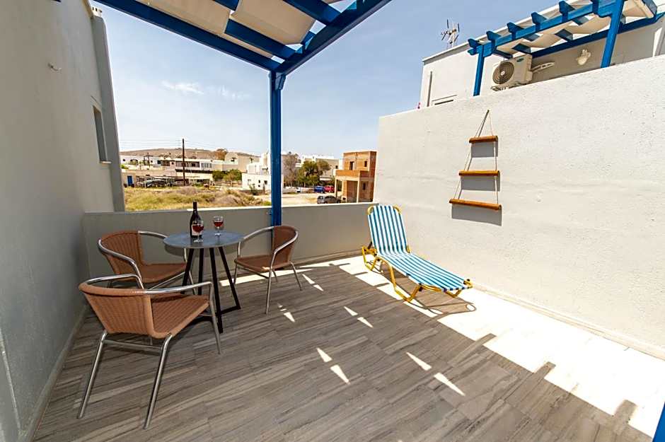Lunar Seaside Hotel