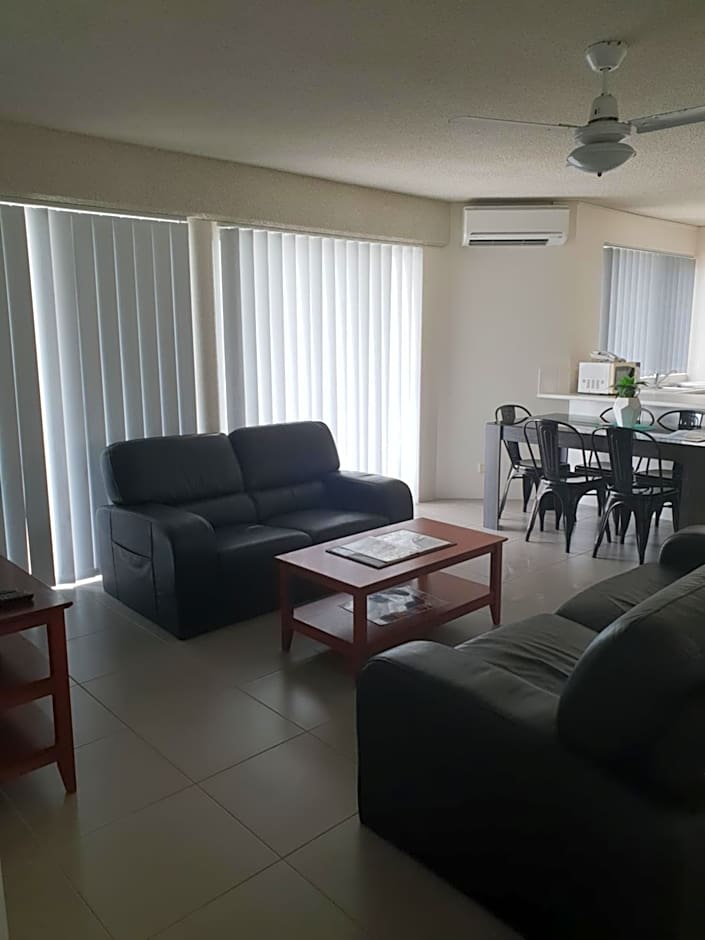 Bayviews and Harbourview Holiday Apartments
