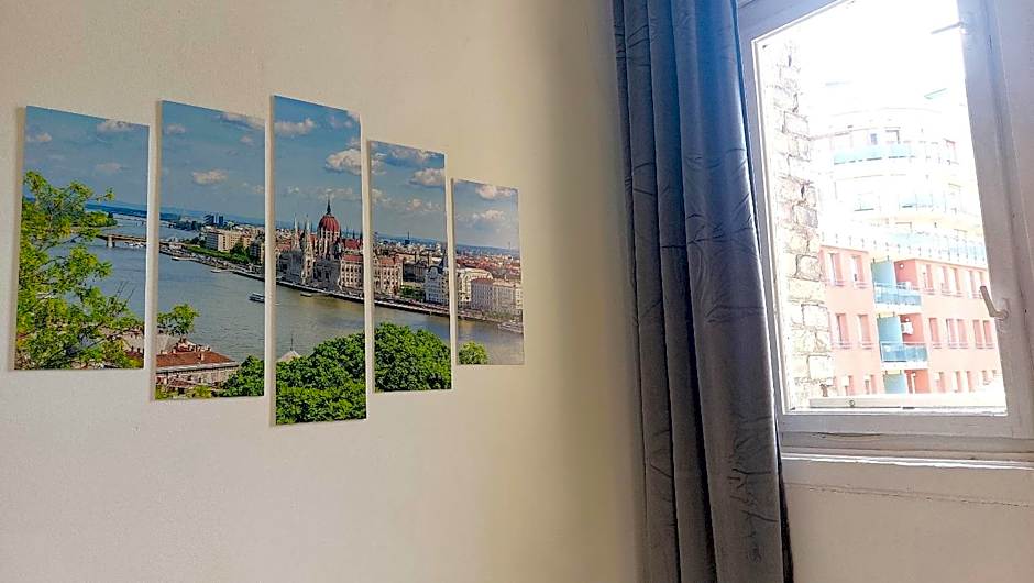 GoodMo Budapest Smart Rooms