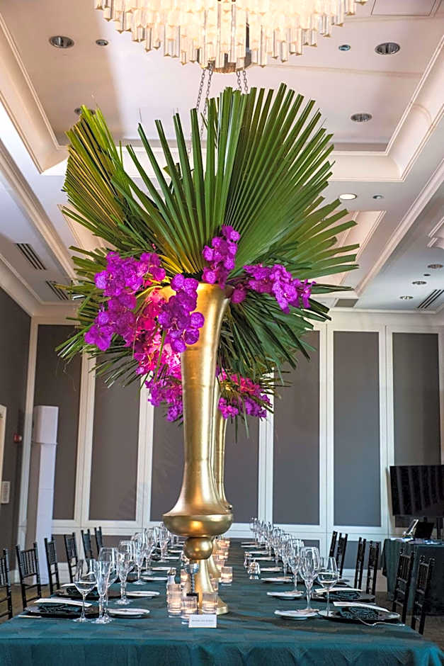 Waldorf Astoria By Hilton Chicago