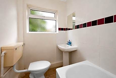 Triple Room with Shared Bathroom