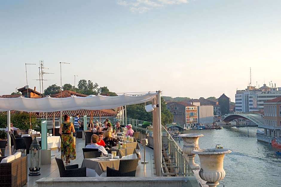 Hotel Carlton On The Grand Canal