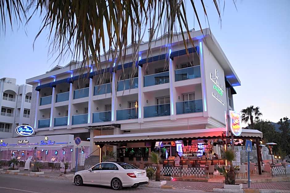 Photo 1 of 48 of Devamli Hotel