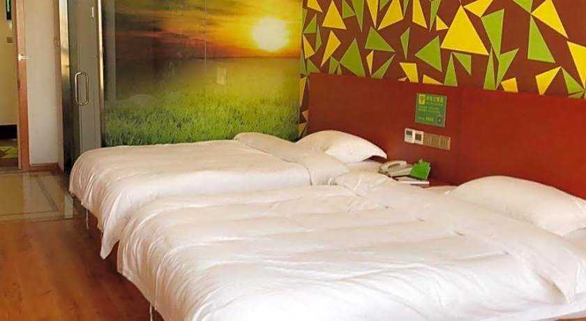 Vatica Hotel Fuyang Linquan Tenghui International City Branch