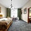 Hotel Reverie - Dependance, Check-in at Metropolitan Star