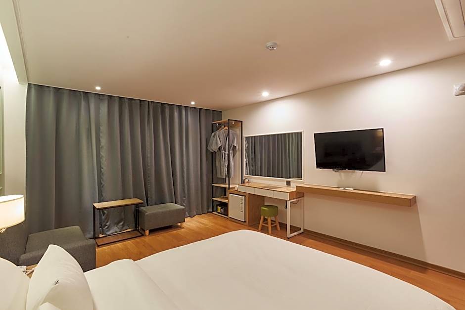 Hotel the maru