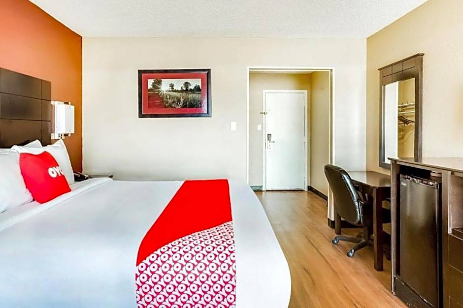 OYO Hotel Tyler Northwest Mineola Hwy