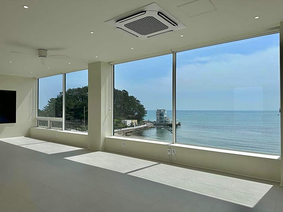 HoHo House Songjeong