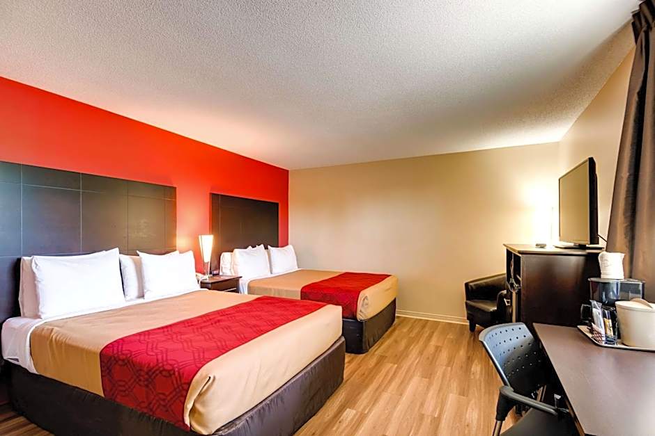 Econo Lodge St. Apollinaire
