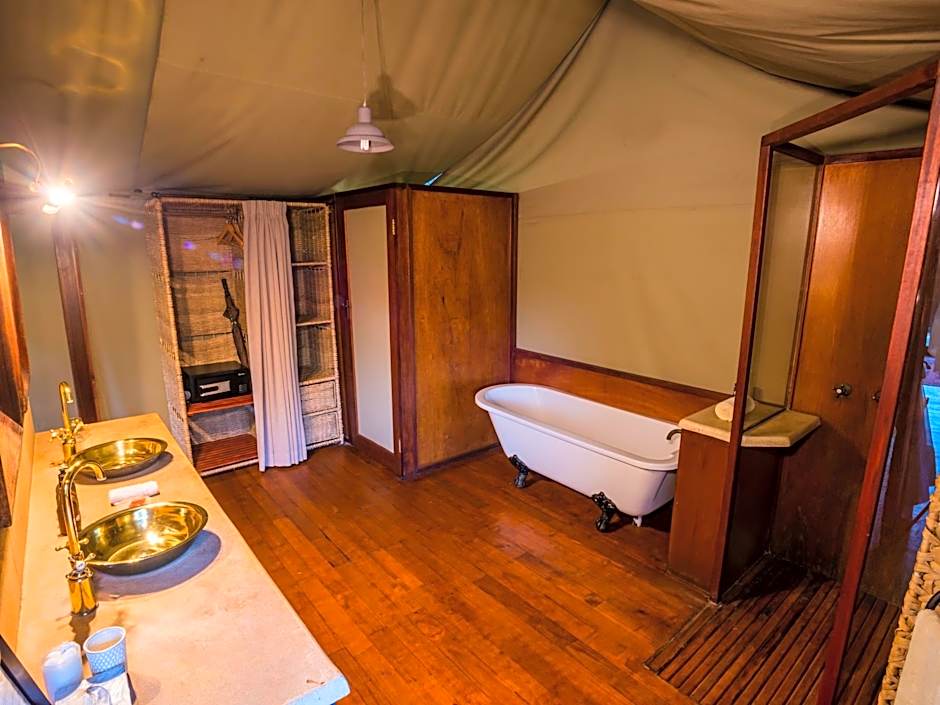 aha Thakadu River Camp