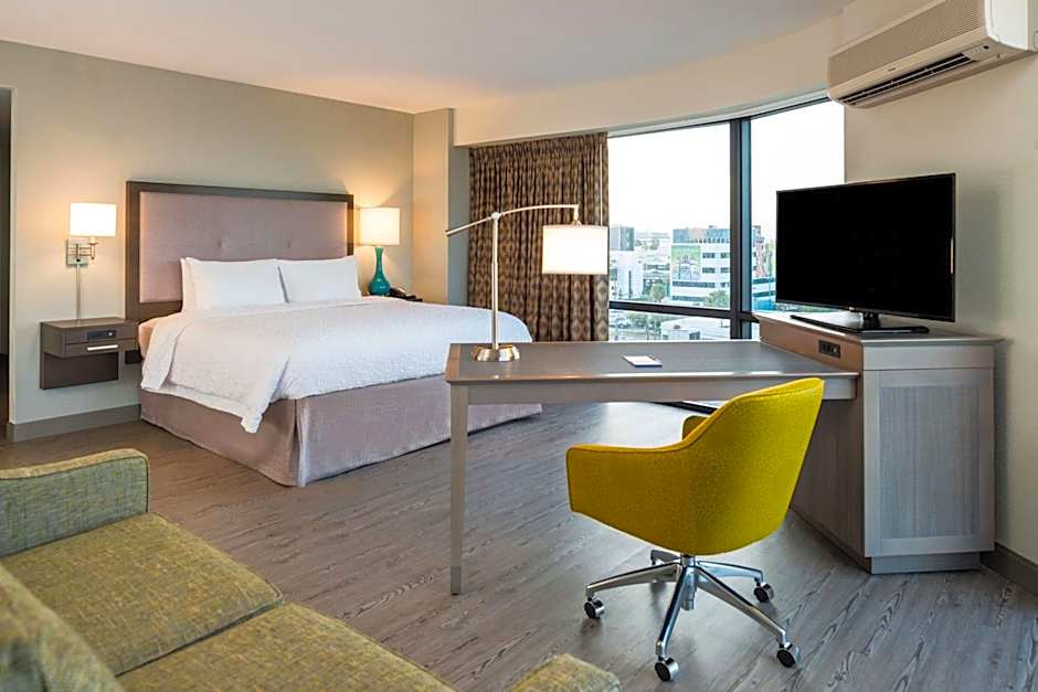 Hampton Inn By Hilton & Suites Miami Midtown, FL