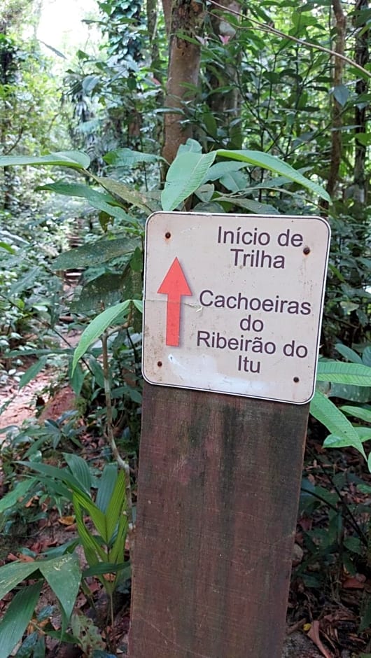 Maury Chalés Boiçucanga