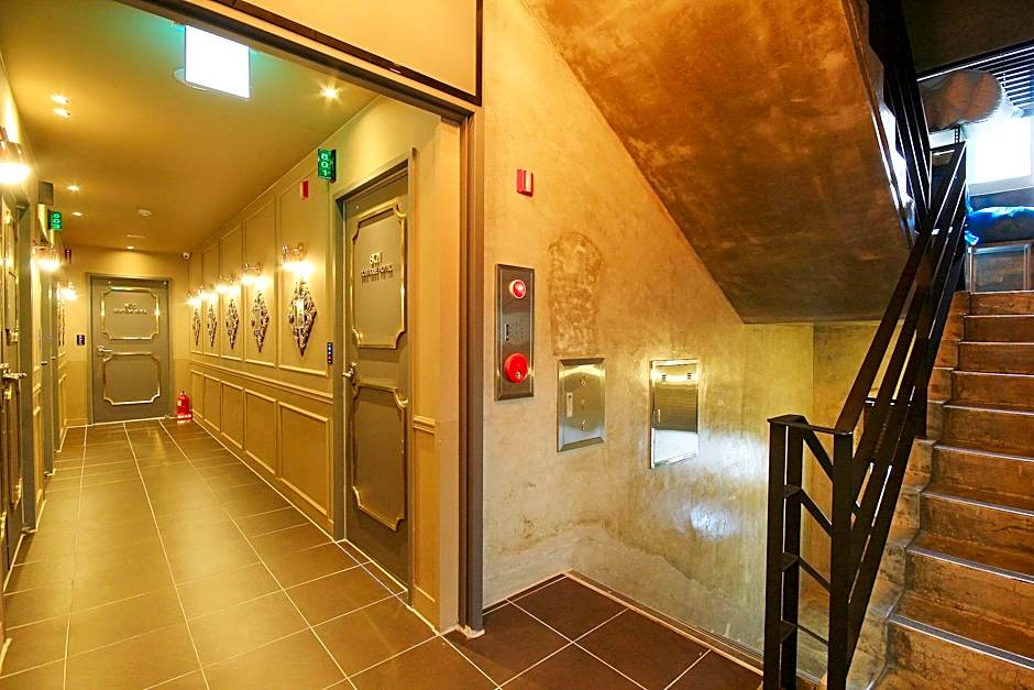 Hotel NOL