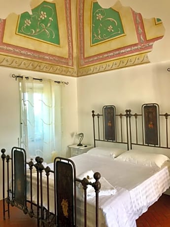 Suite with Spa Bath