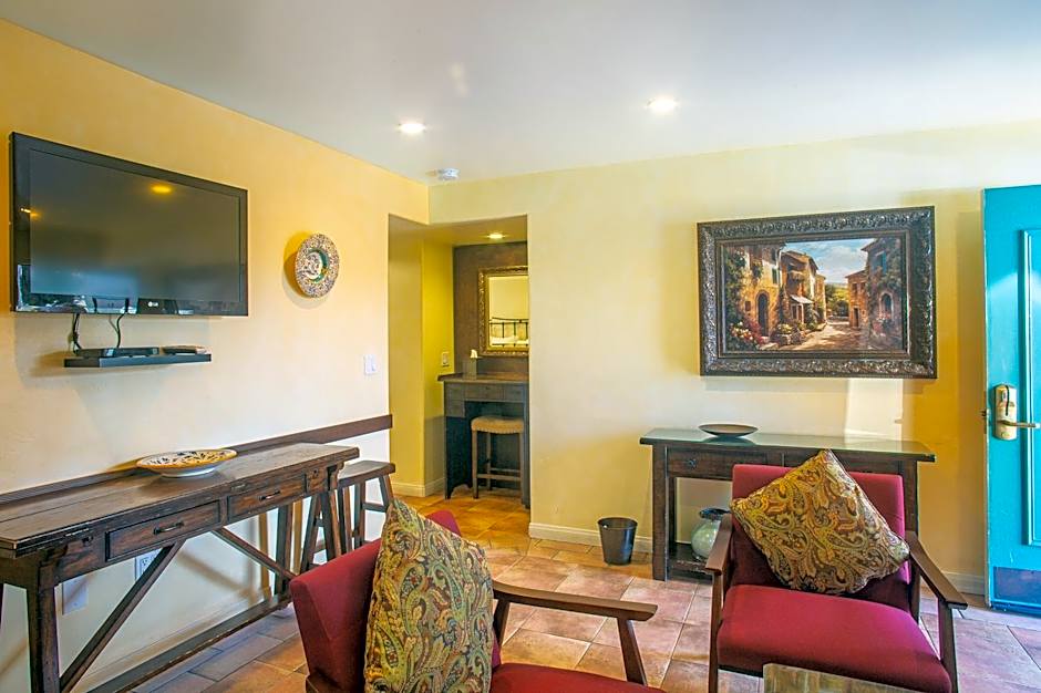 Castillo Inn at the Beach
