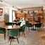 Fairway Hotel