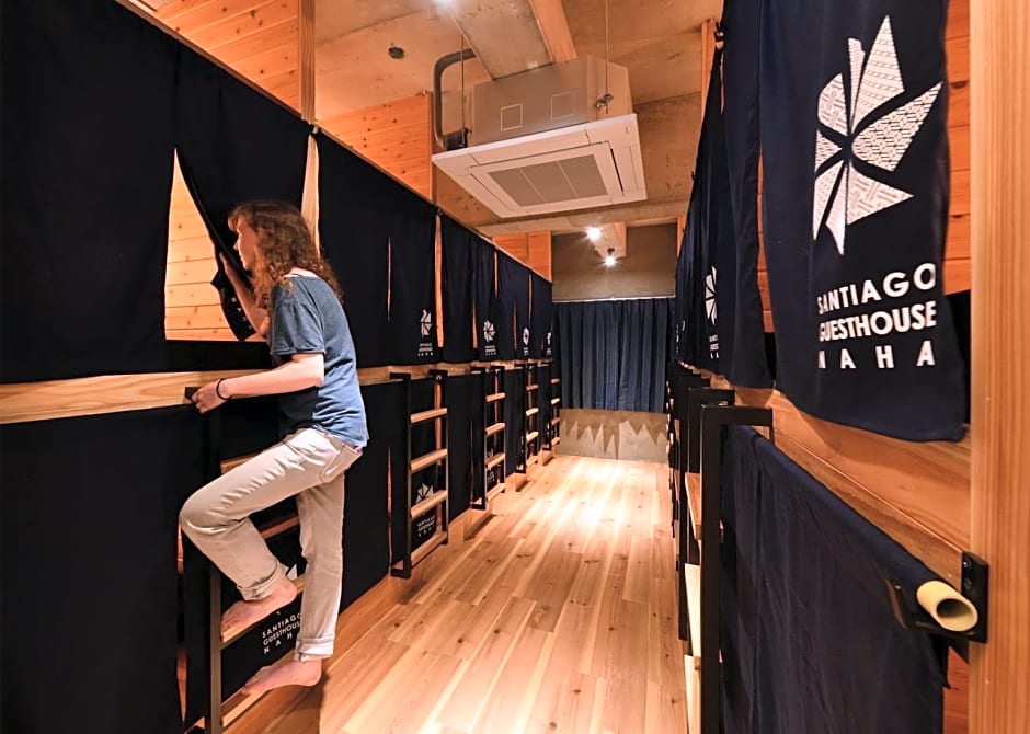 Santiago Guesthouse Naha