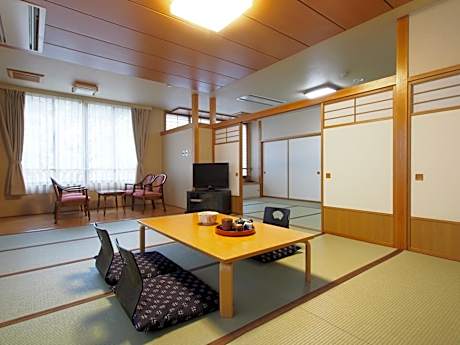 Japanese-Style Superior Room