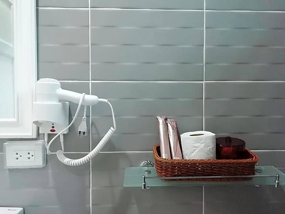 Morinaka Craftfe & Poshtel