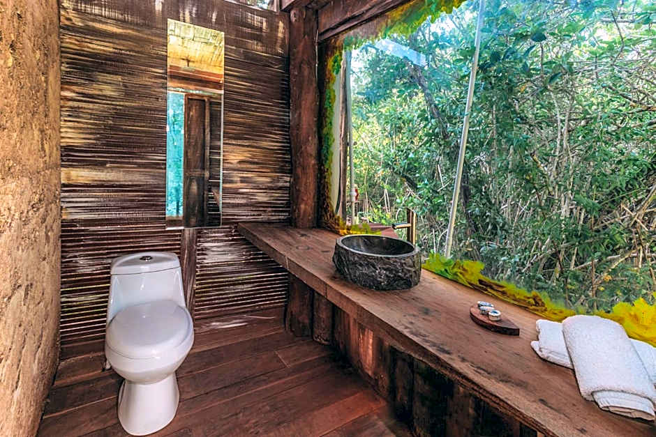 La Embajada Universal The Eighth Color of Bacalar