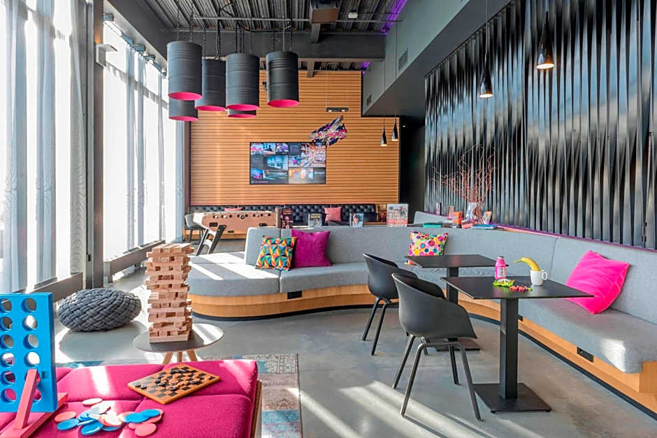 Moxy by Marriott Aberdeen Airport
