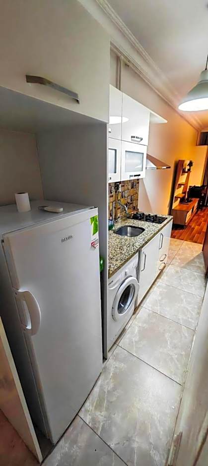 Mimoza İstiklal Apart Hotel