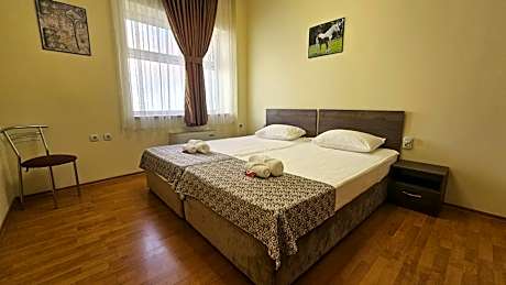 Twin Room with Shared Bathroom