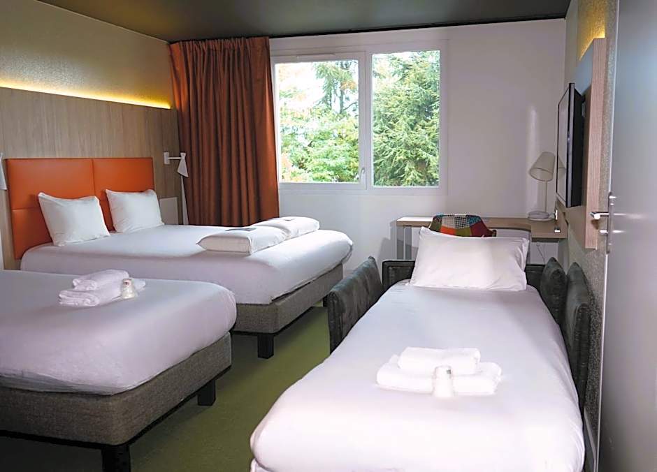 Kyriad Clermont Ferrand Nord - Riom