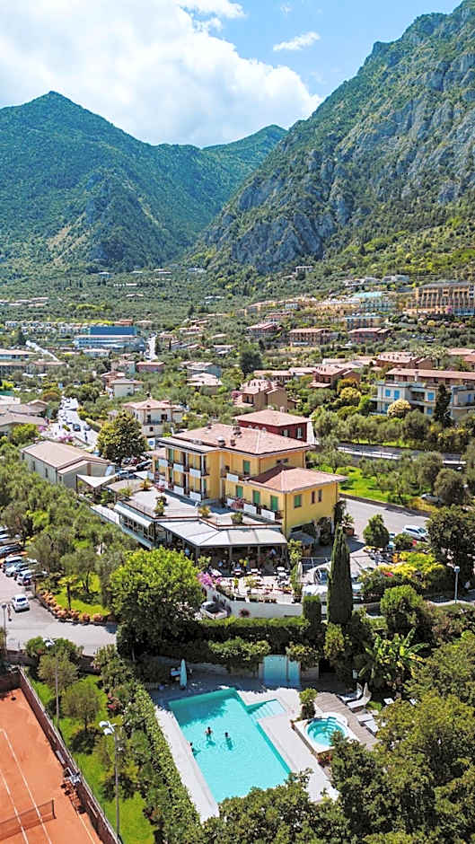 Hotel Limone