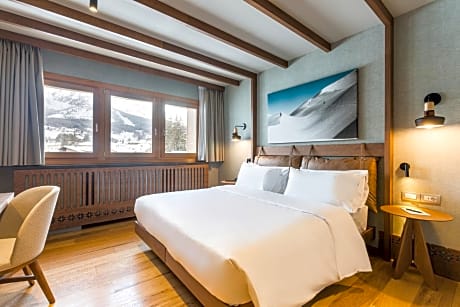 Premier Suite with Dolomites View