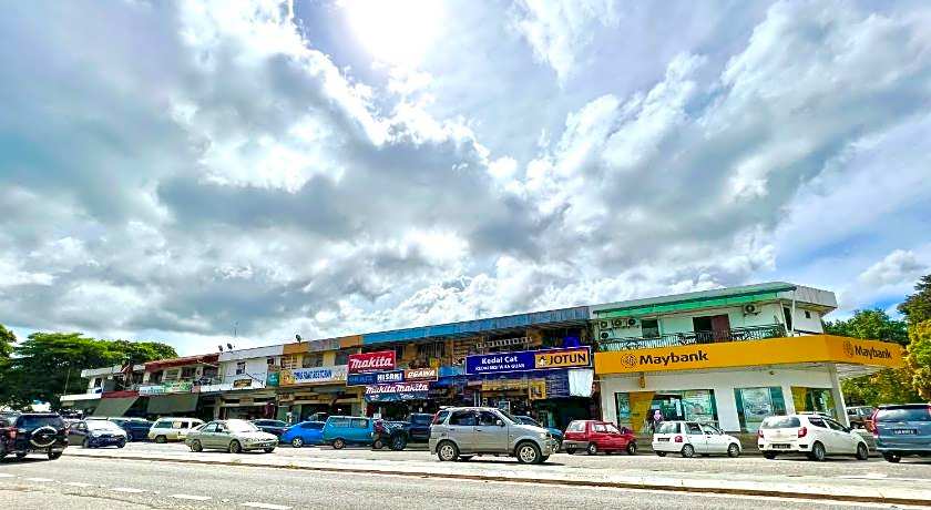 OYO 89782 Ranau City Inn
