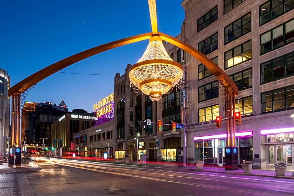 Crowne Plaza Cleveland at Playhouse Square