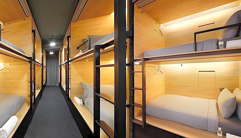 D beds Hostel
