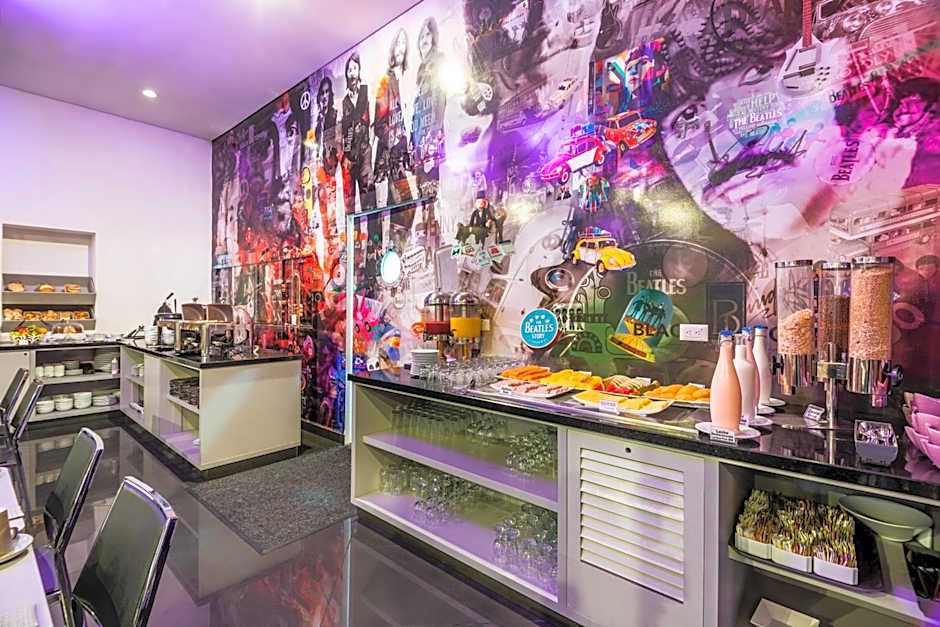 Hotel Black Tower Premium