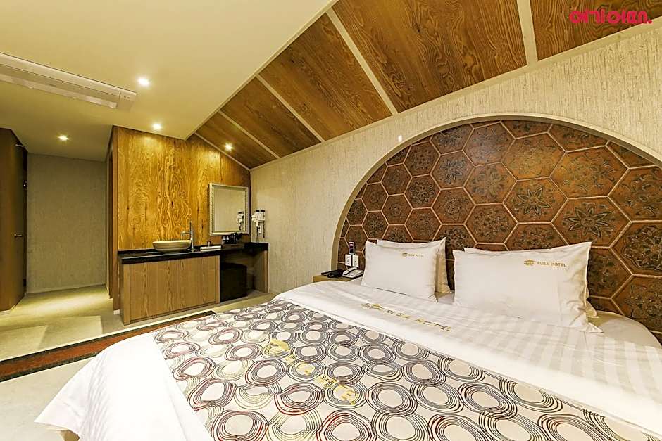 Hwaseong (Hyangnam) elga tourist hotel