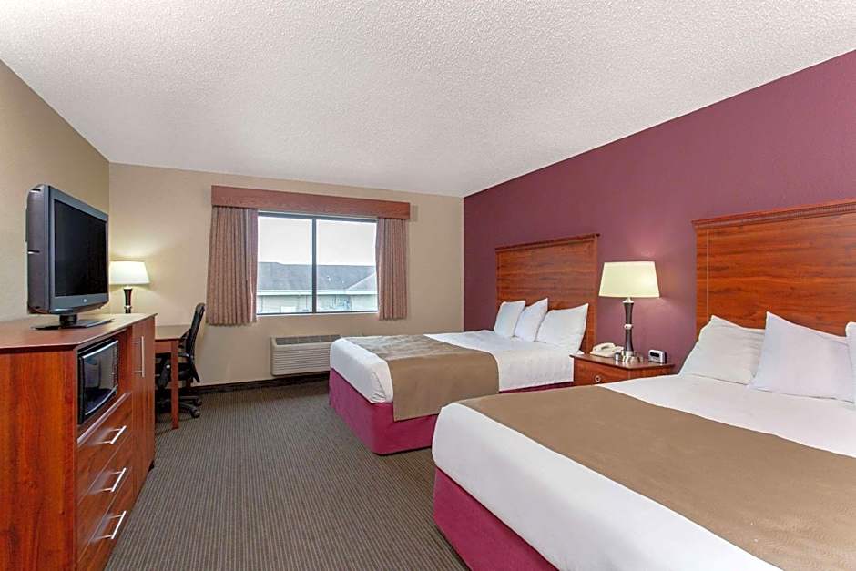 AmericInn by Wyndham New London