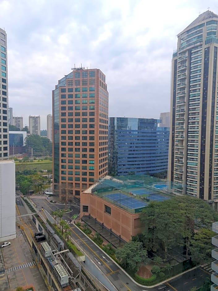 The Time Flat - Berrini - 200 metros do WTC