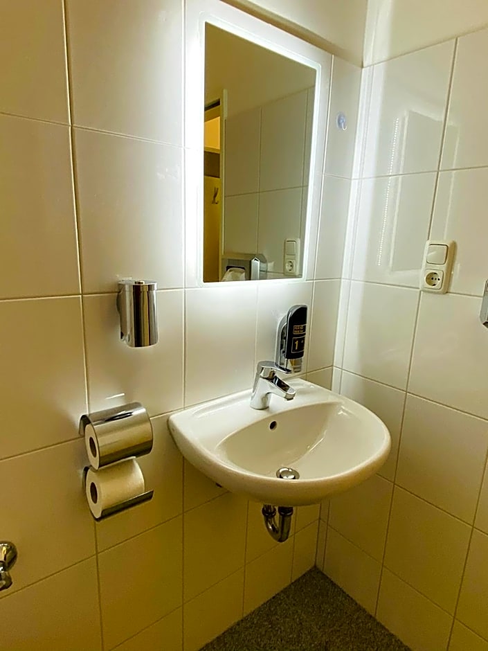 bestprice Hotel Aachen Hauptbahnhof