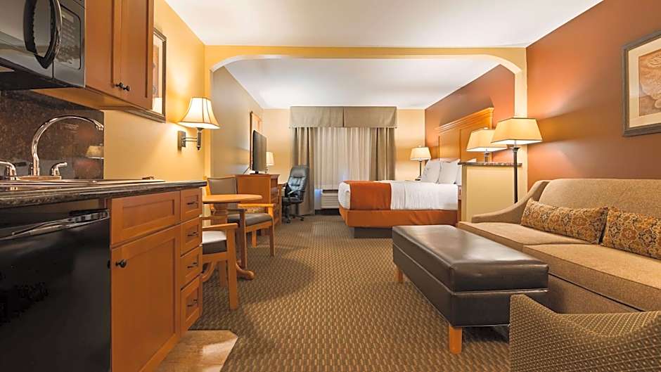 Best Western Plus Deer Park Inn & Suites