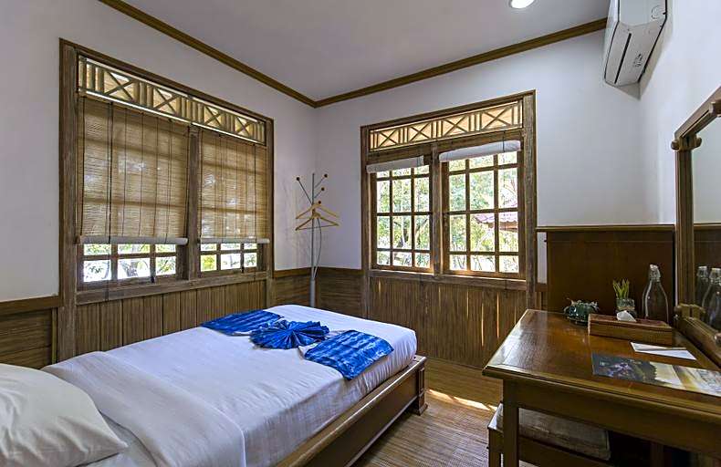Menjangan Eco Lodge