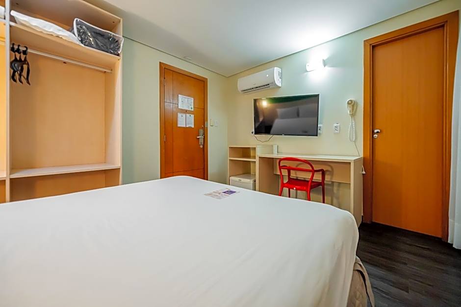 Ibis Styles Belem Batista Campos