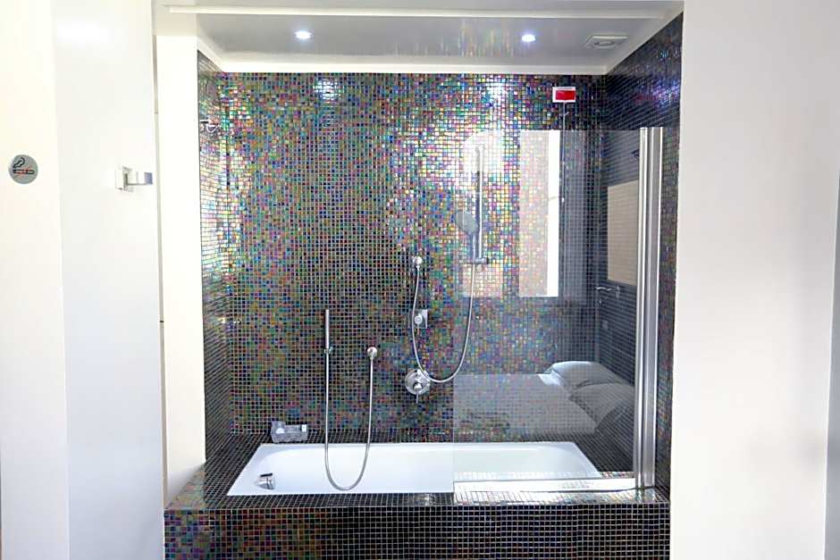 KISS ME ROME Luxury Rooms