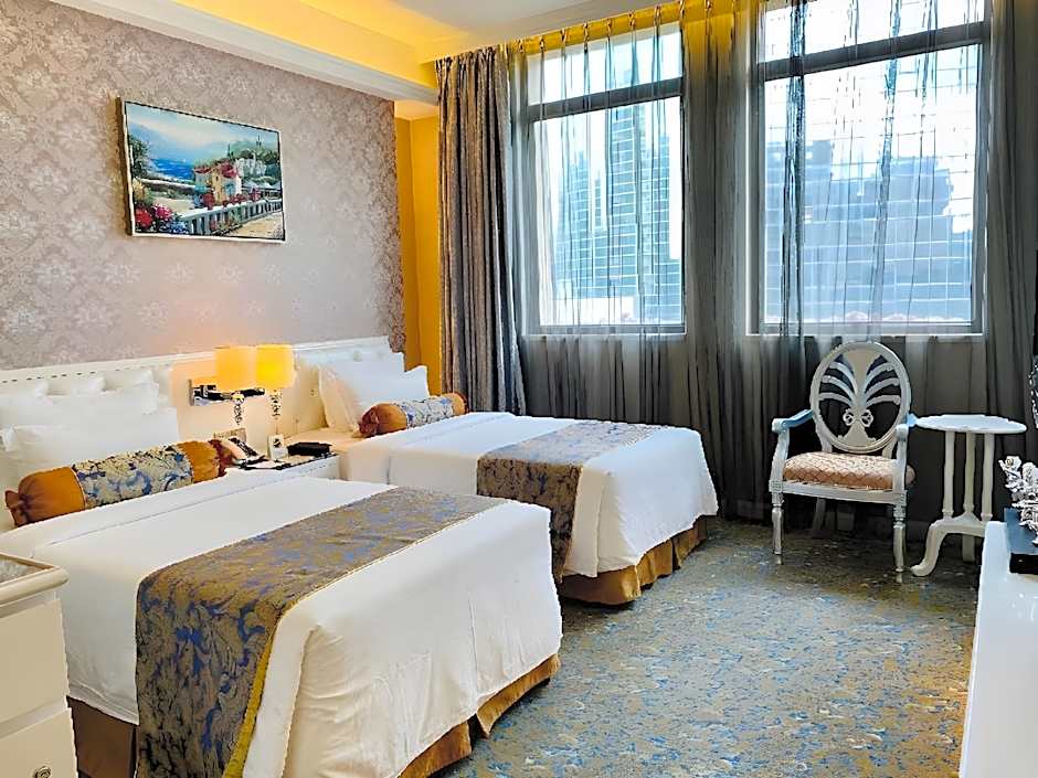 Metropole Hotel