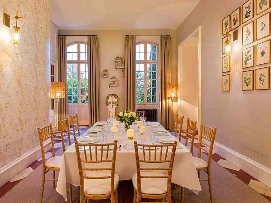 Chateau de Mazan - Handwritten Collection