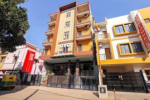 OYO 14520 Habitat Hotel & Suites