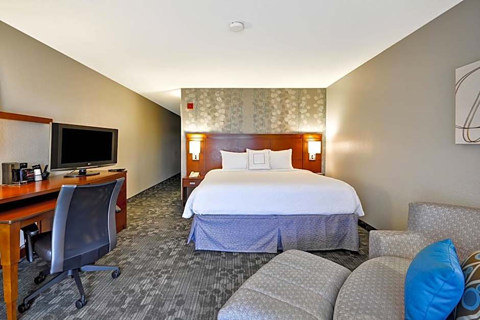 Courtyard by Marriott Jacksonville Airport Northeast
