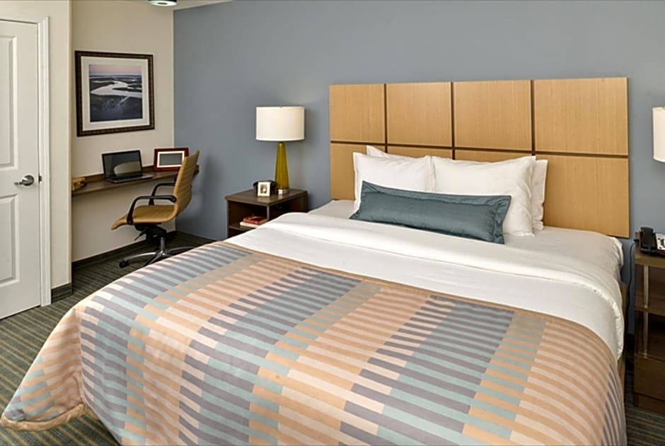 Candlewood Suites Houma, an IHG Hotel