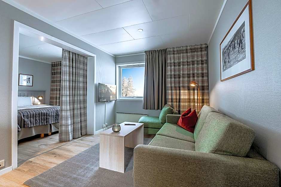 Birkebeineren Hotel & Apartments