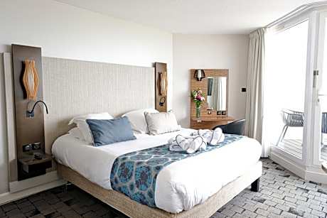 Deluxe Double Room with Sea View