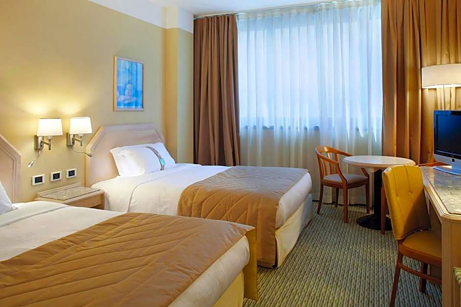 Holiday Inn Naples By IHG